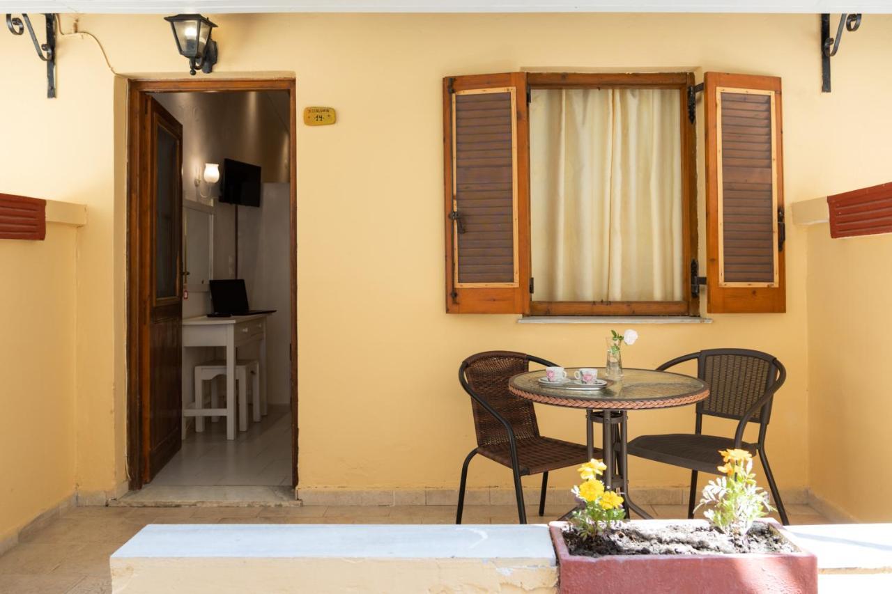 Wilde Rose Hotel Dassia  Ngoại thất bức ảnh