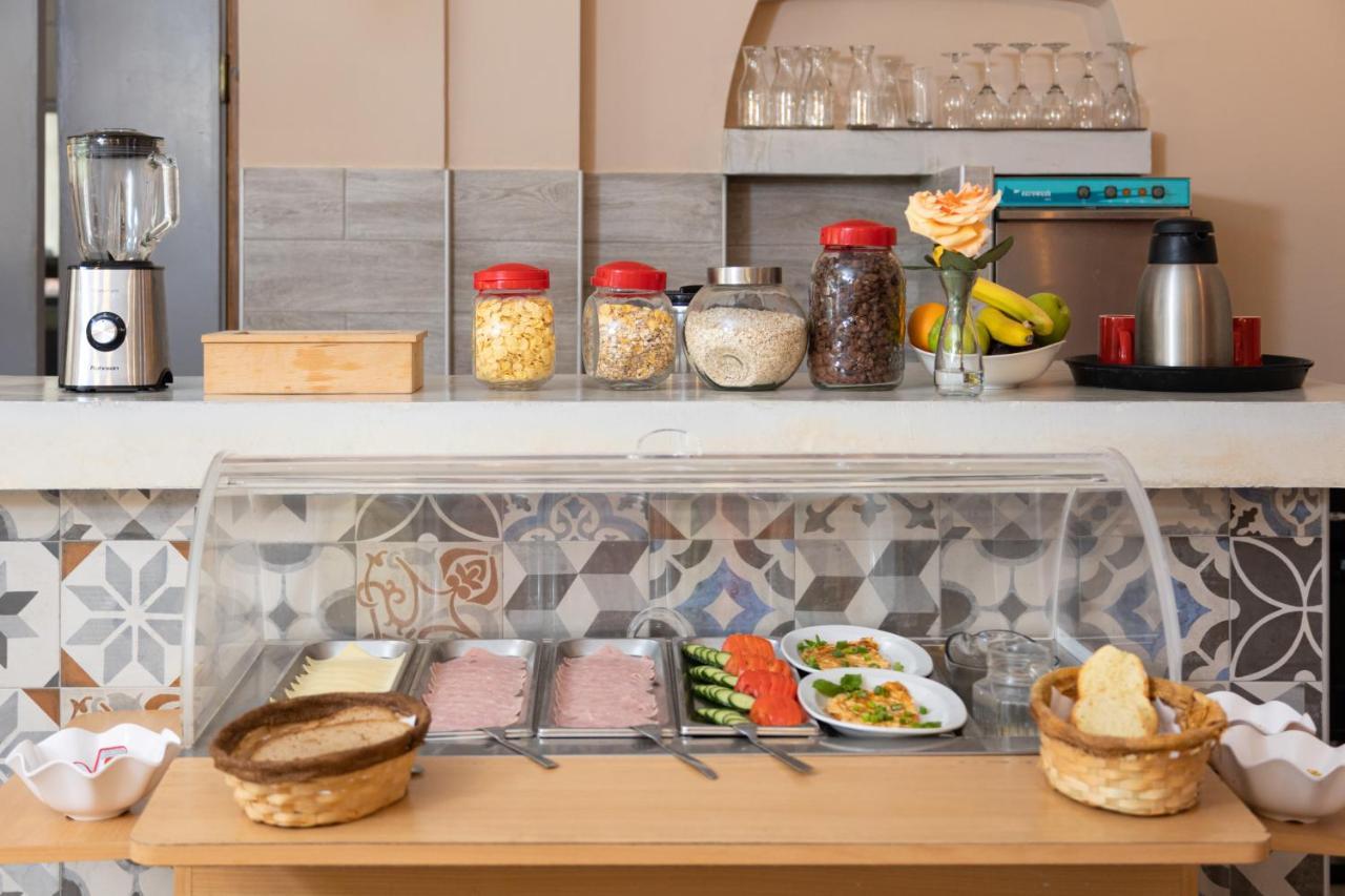 Wilde Rose Hotel Dassia  Ngoại thất bức ảnh