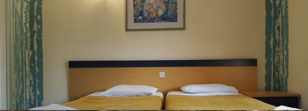 Wilde Rose Hotel Dassia  Ngoại thất bức ảnh