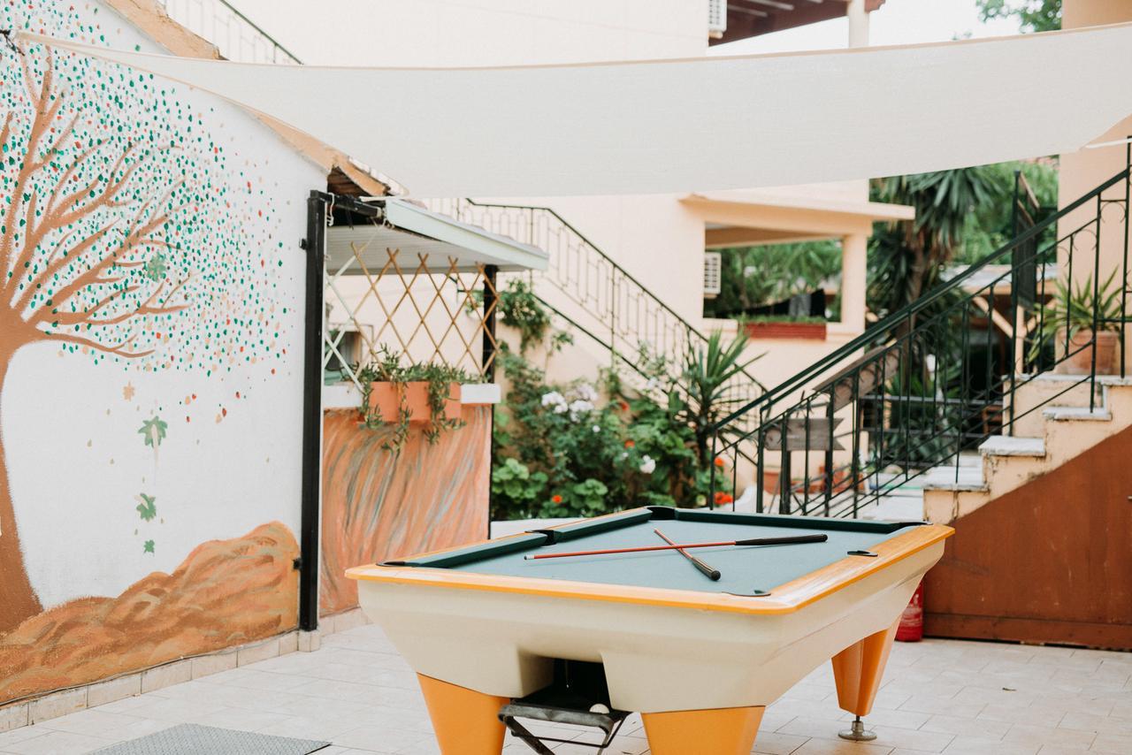 Wilde Rose Hotel Dassia  Ngoại thất bức ảnh